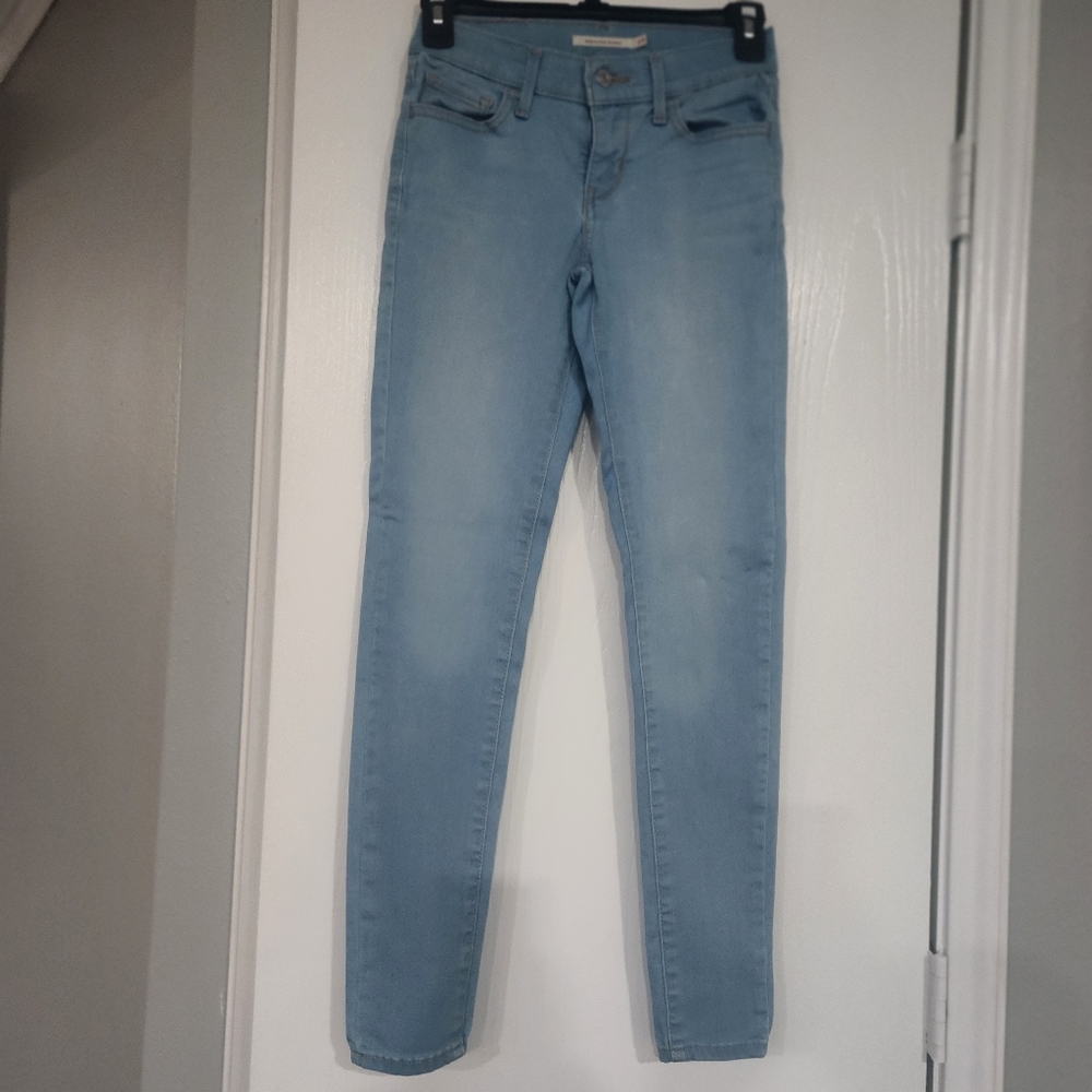 Levi's 710 Super Skinny Blue Jeans in women's size 25
